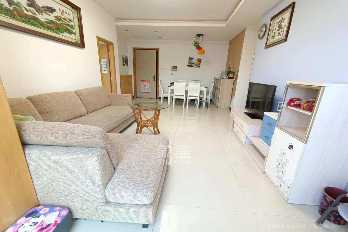 阳光100二期 3室1厅1卫 2400.0元/月 阳光100二期 3室1厅1卫 2400.0元/月室内图