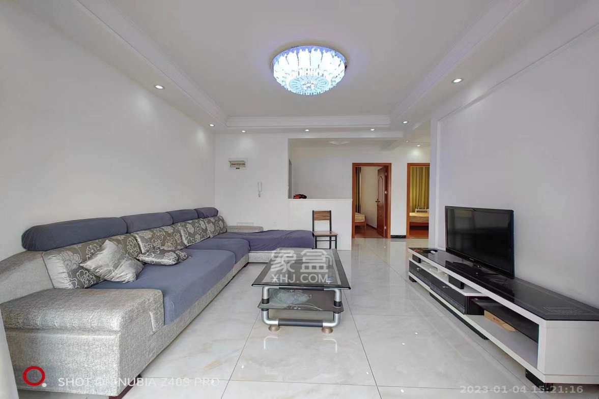 和庄  2室2厅1卫    2300.0元/月室内图