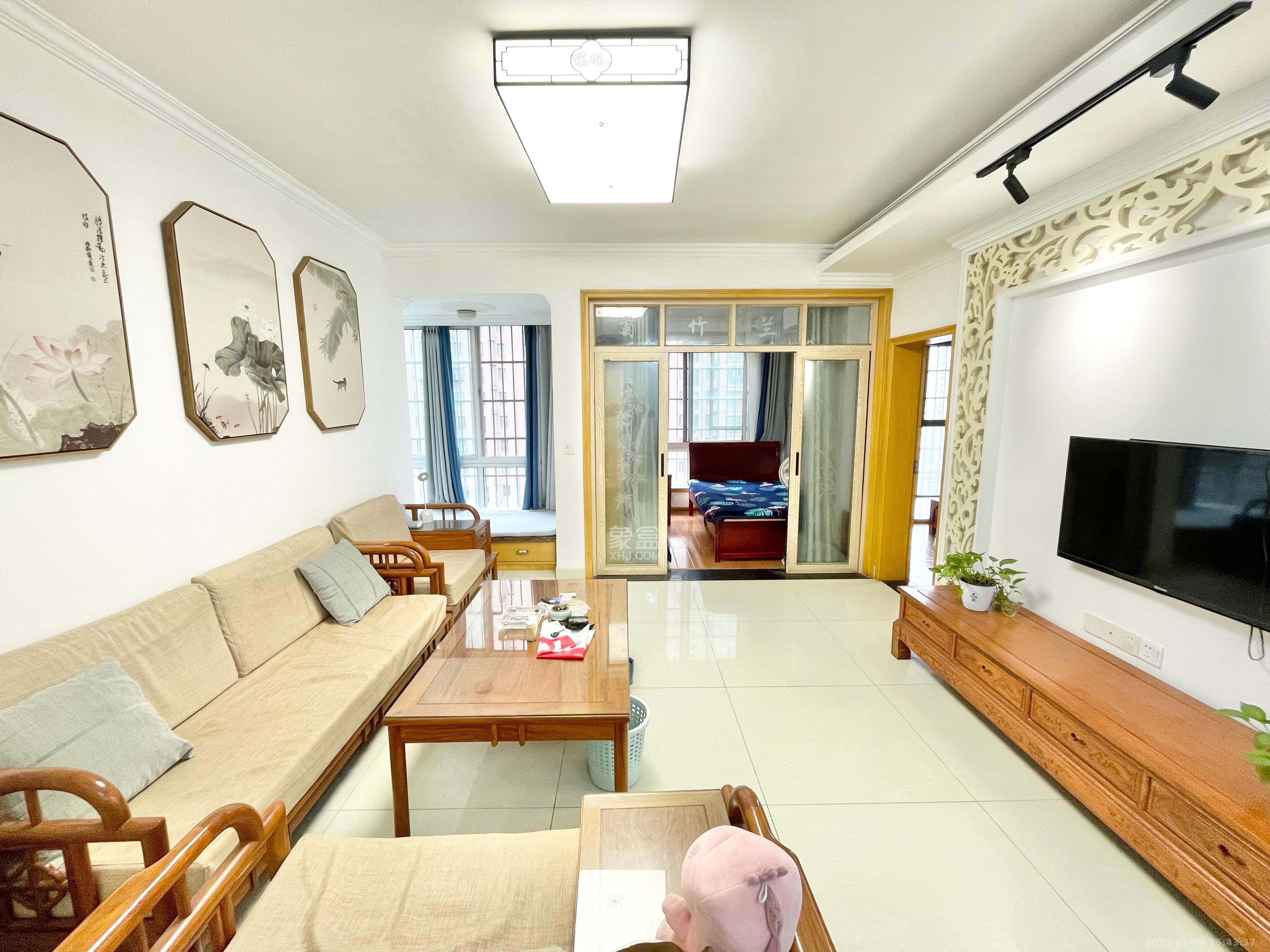 鑫科明珠 3室2厅2卫 2800.0元/月