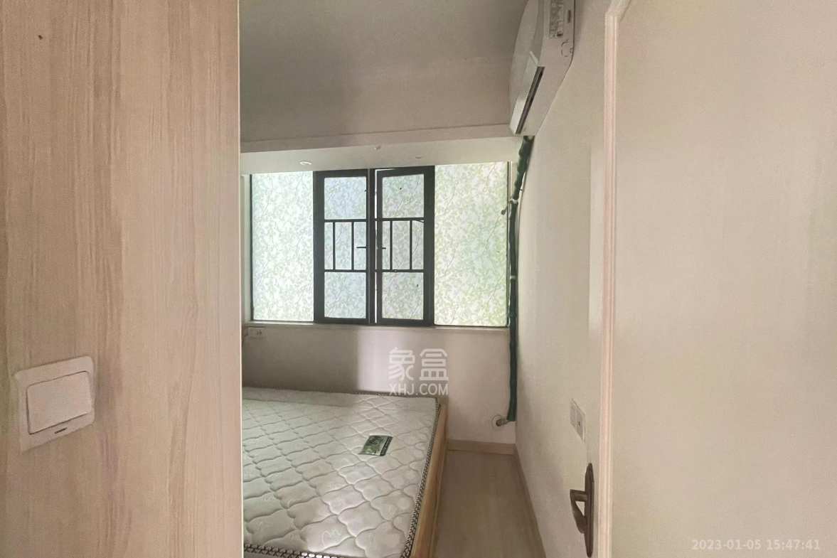 五江天街北区 3室1厅2卫 2700.0元/月 五江天街北区 3室1厅2卫 2700.0元/月室内图