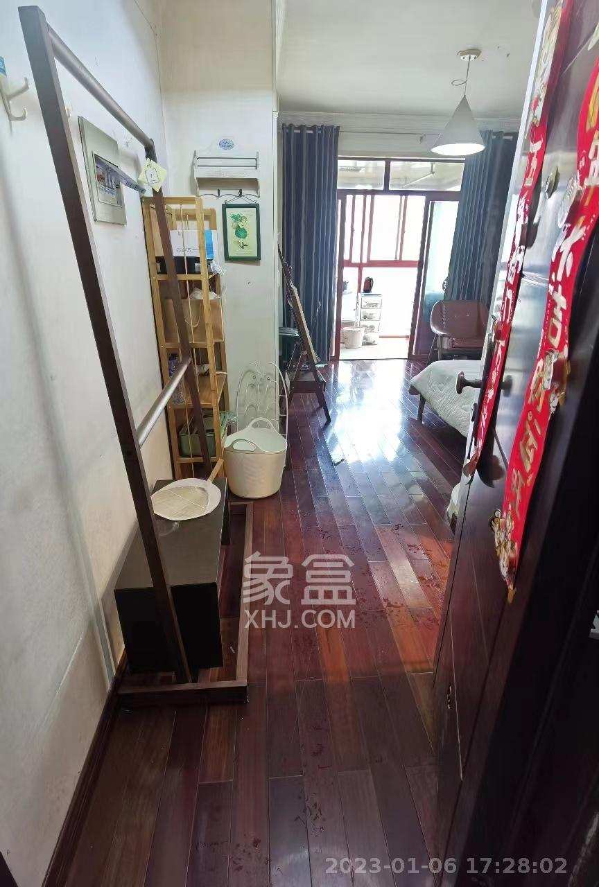 青和上座（上味舫大厦）  1室1厅1卫    2000.0元/月室内图