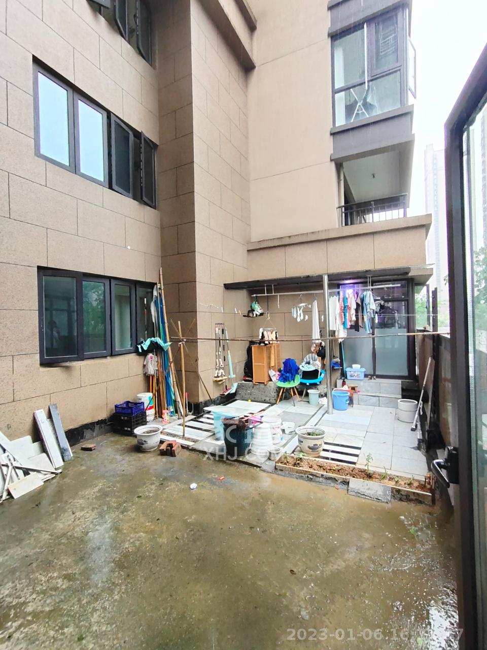 勤诚达境界城  4室2厅2卫    2400.0元/月室内图