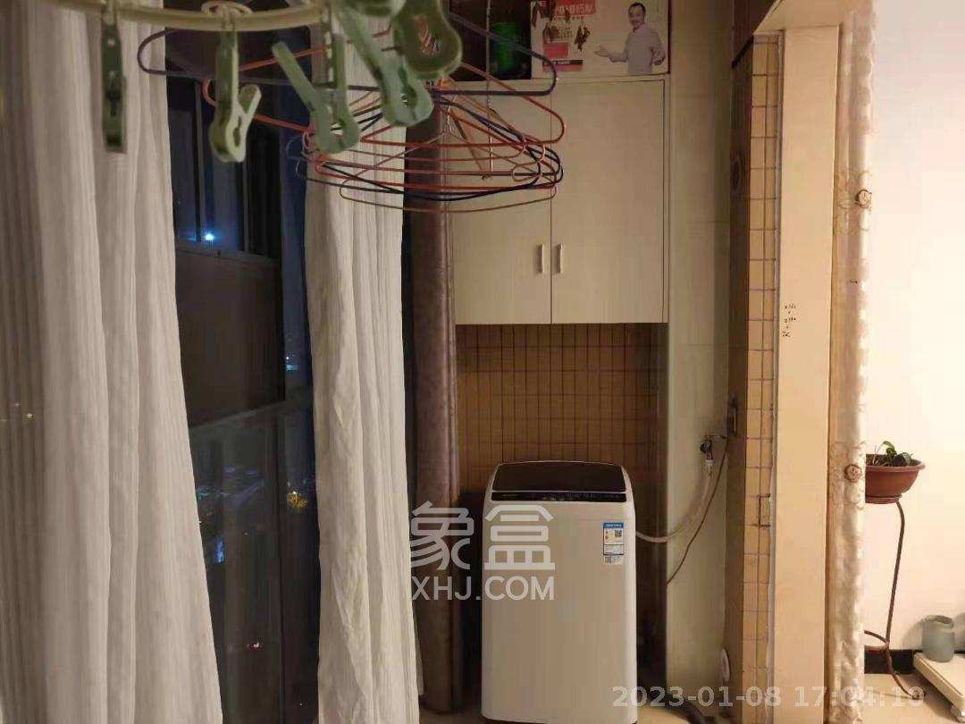 华悦城  2室2厅1卫    2500.0元/月室内图
