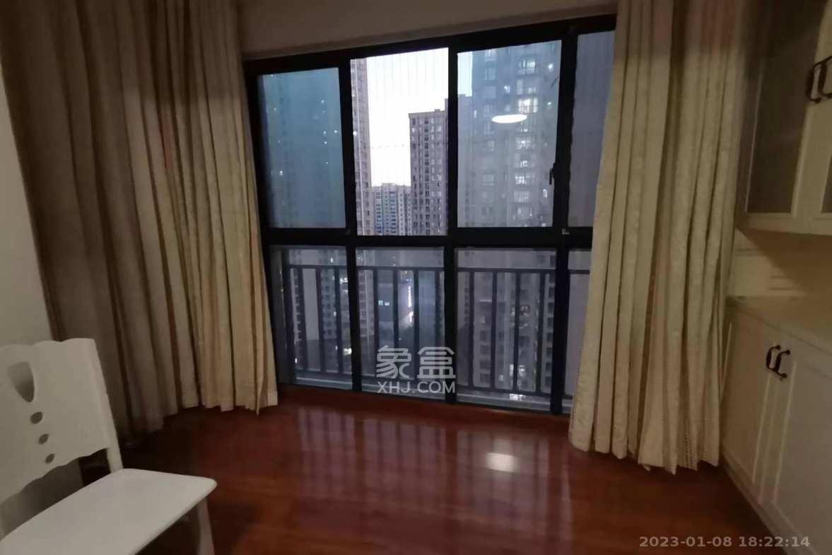 鑫科明珠  3室2厅1卫    2500.0元/月室内图