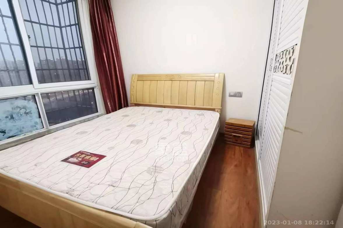 鑫科明珠  3室2厅1卫    2500.0元/月室内图