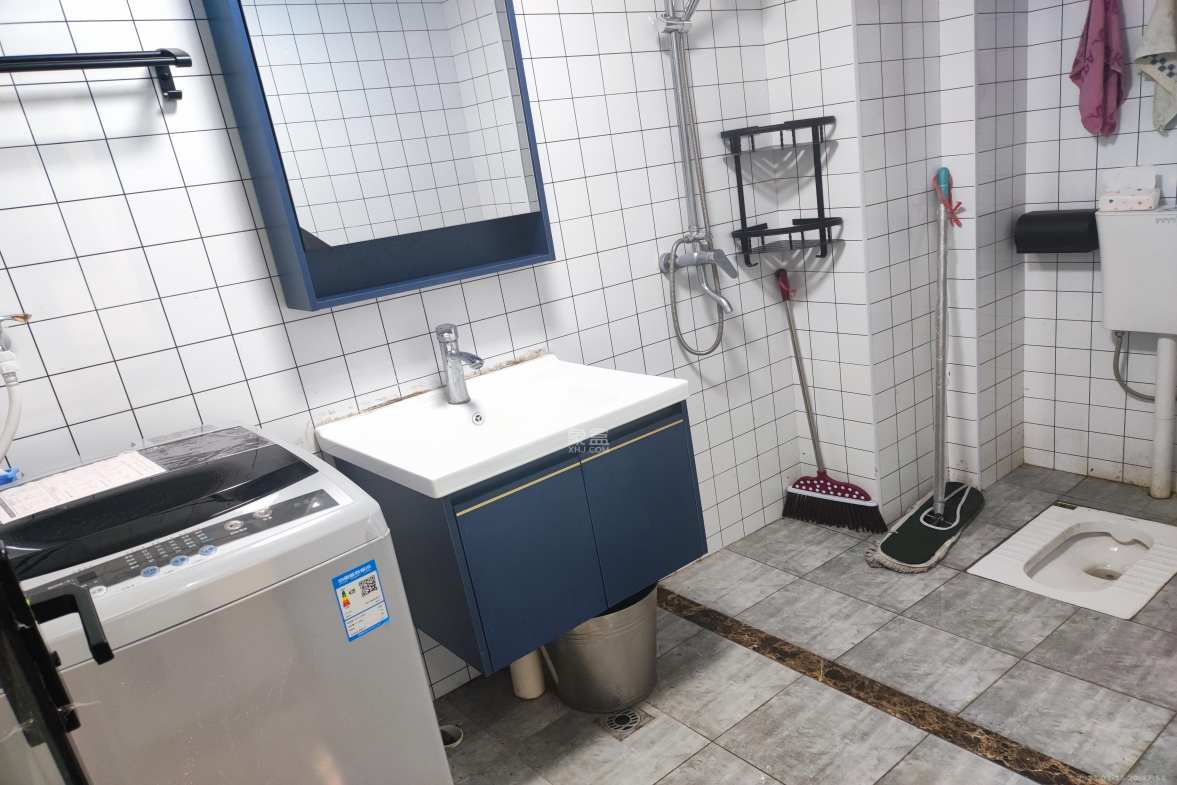 鑫远翡丽郡（鑫远翡丽雅苑）  2室1厅1卫    2500.0元/月室内图