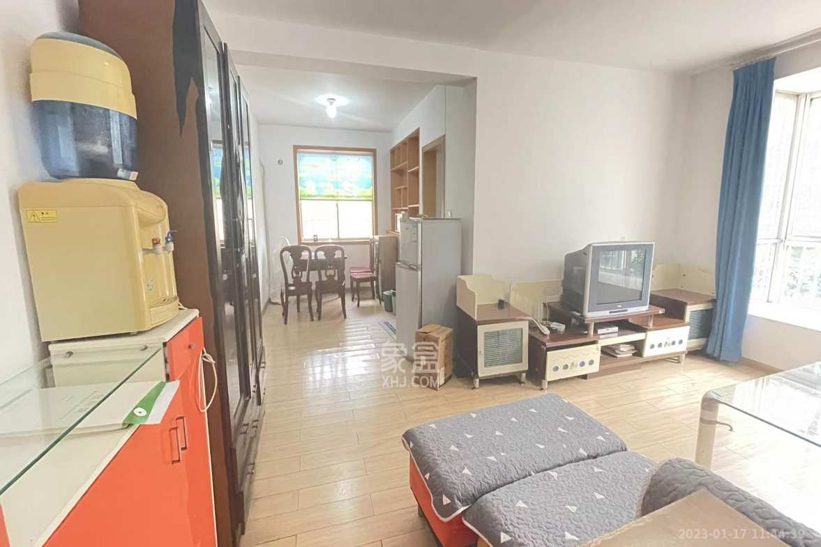 新星小区  3室2厅1卫    1800.0元/月室内图