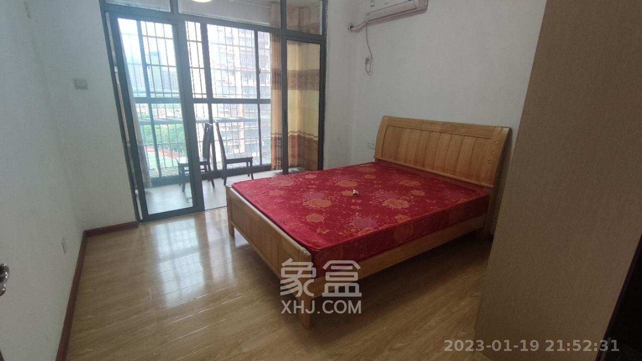 鑫天御景湾  3室2厅2卫   2700.00元/月室内图