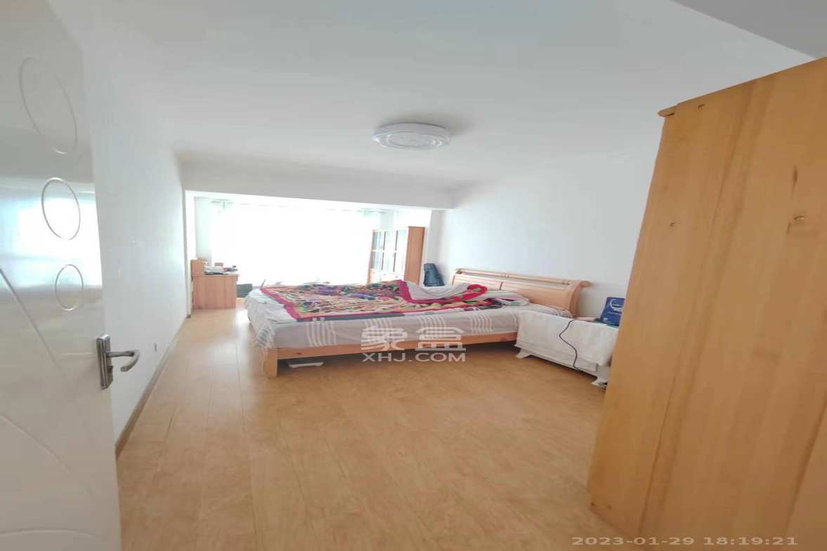 和顺洋湖壹号  4室2厅2卫   6500.00元/月室内图