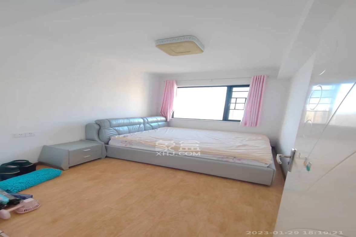 和顺洋湖壹号  4室2厅2卫   6500.00元/月室内图