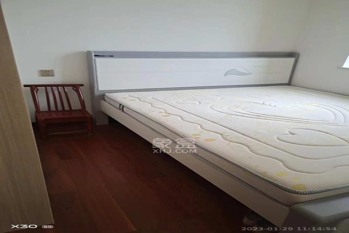 星城春晓  2室2厅1卫    1900.0元/月室内图