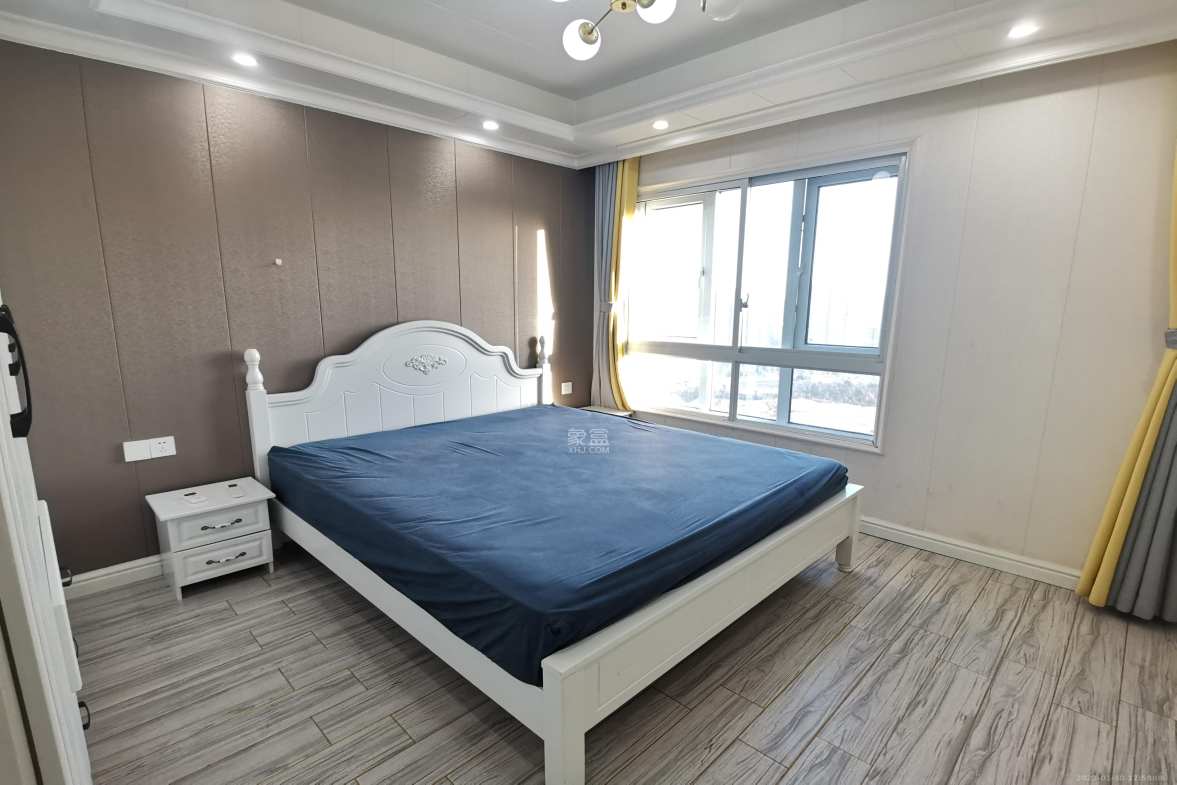 荣盛花语城  3室2厅1卫    2700.0元/月室内图