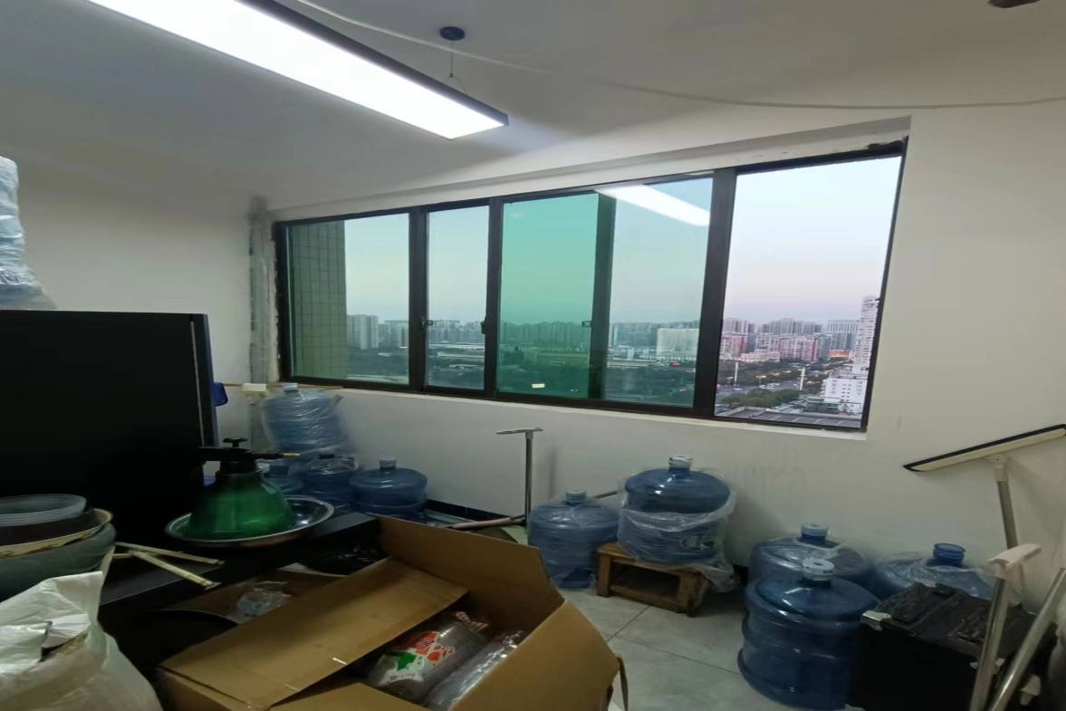 汇景花园  5室2厅2卫   5000.00元/月室内图