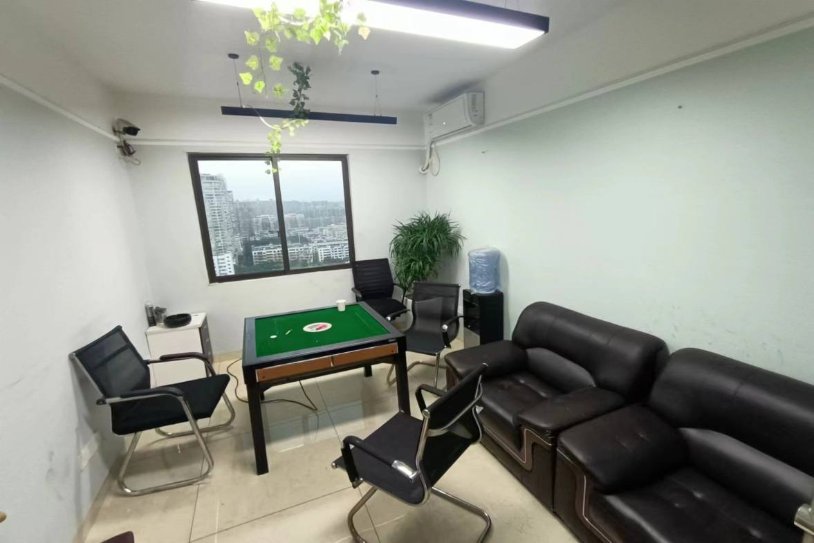 汇景花园  5室2厅2卫   5000.00元/月室内图