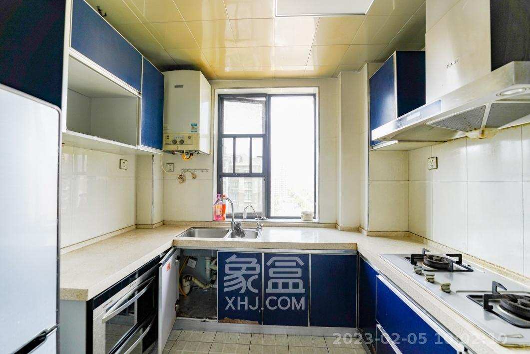 三江花中城  3室2厅1卫    2300.0元/月室内图