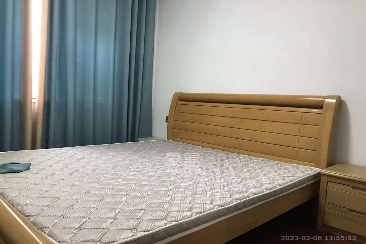 华润置地广场一期  2室1厅1卫    2200.0元/月室内图