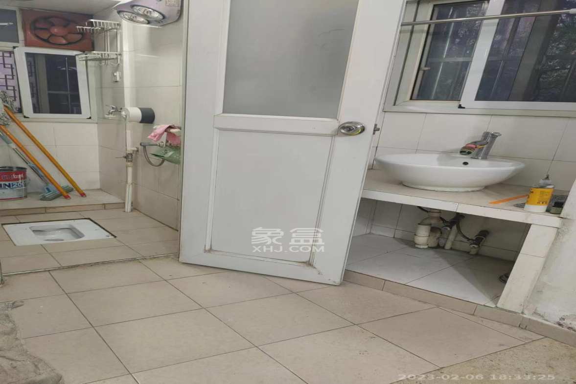红花坡社区  2室1厅1卫    1600.0元/月室内图