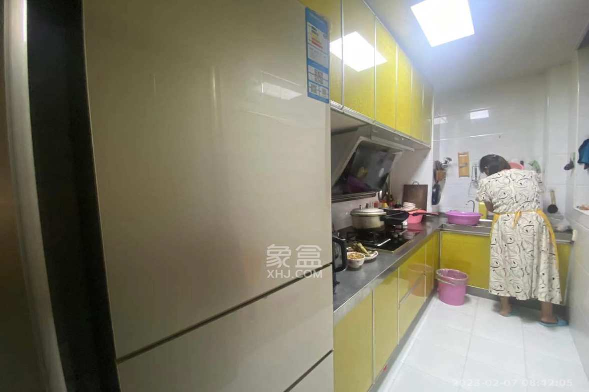 泰禹云开壹品  2室2厅2卫    2600.0元/月室内图