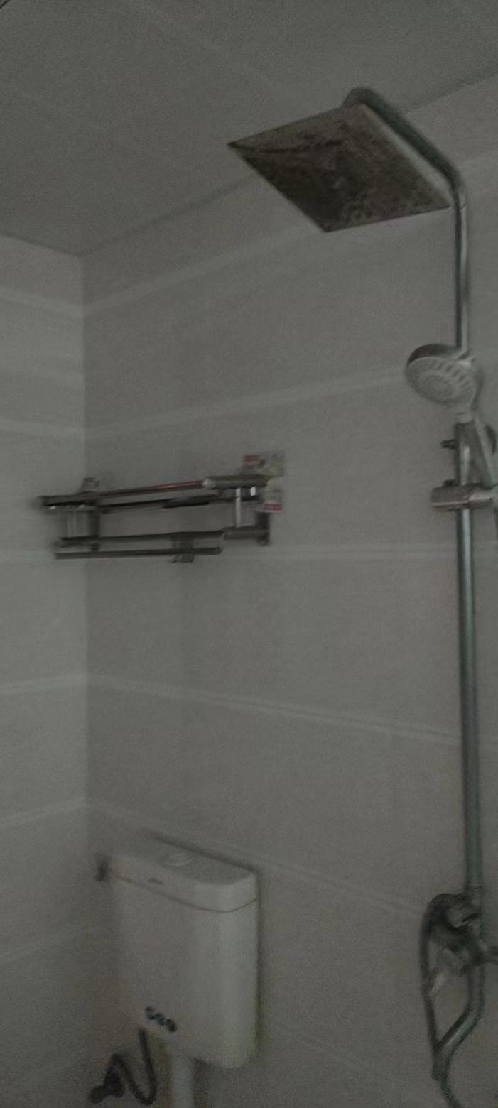 星沙名苑 3室2厅2卫 1700.00元/月 星沙名苑 3室2厅2卫 1700.00元/月室内图