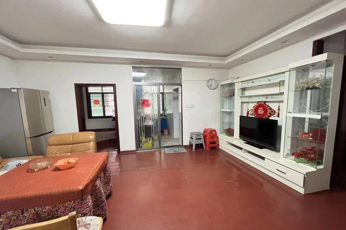 罗家小区西区 0室0厅0卫 1100.00元/月 罗家小区西区 0室0厅0卫 1100.00元/月室内图