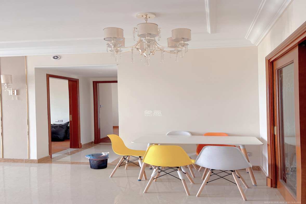 恒大文化旅游城A区 3室2厅1卫 2280.00元/月 恒大文化旅游城A区 3室2厅1卫 2280.00元/月室内图