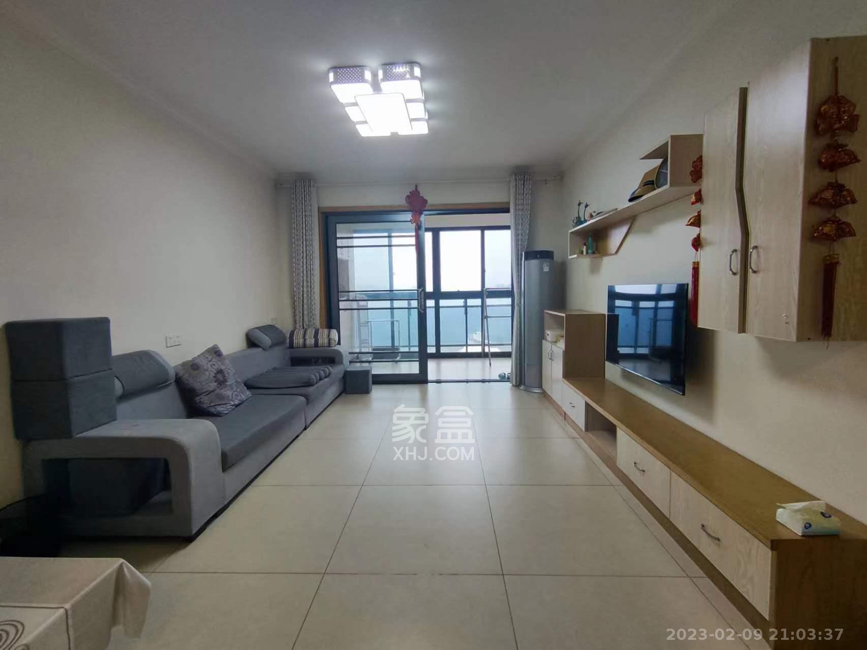 珠江东方明珠(新地东方明珠)三期 2室2厅1卫 1700.0元/月