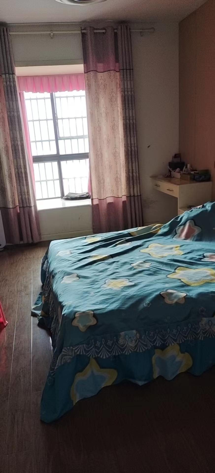 弘星大厦 3室2厅2卫 2000.0元/月 弘星大厦 3室2厅2卫 2000.0元/月室内图