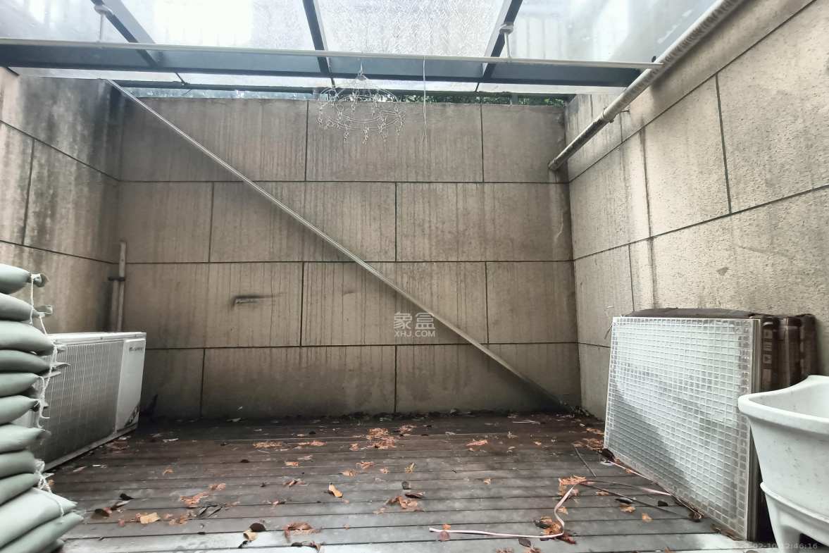 梅溪湖金茂府（金茂广场）（金茂览秀城）  6室3厅3卫   4500.00元/月室内图