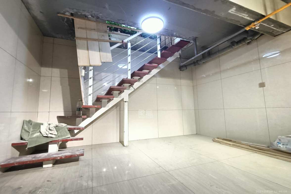 梅溪湖金茂府（金茂广场）（金茂览秀城）  6室3厅3卫   4500.00元/月室内图