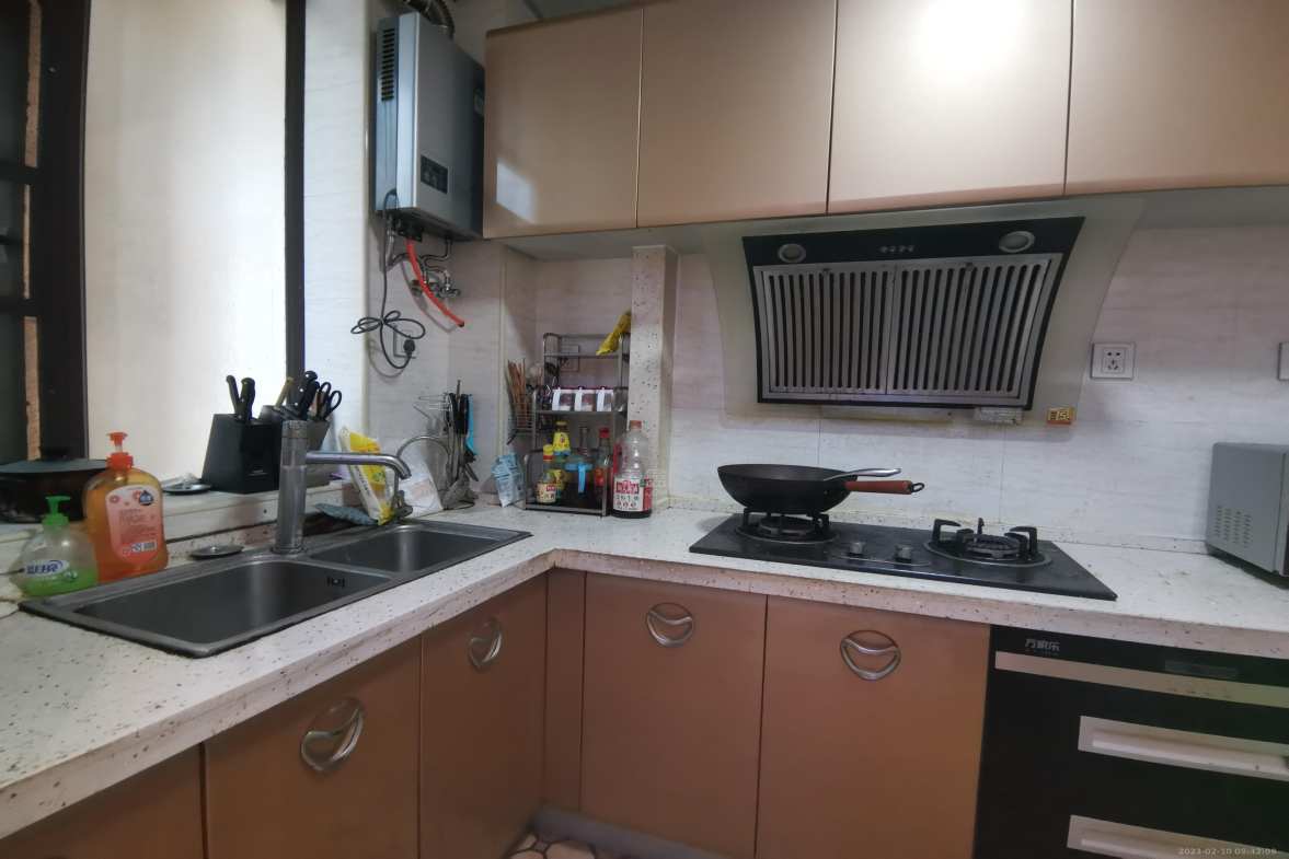 翠堤湾（锁）  3室2厅1卫   1700.00元/月室内图