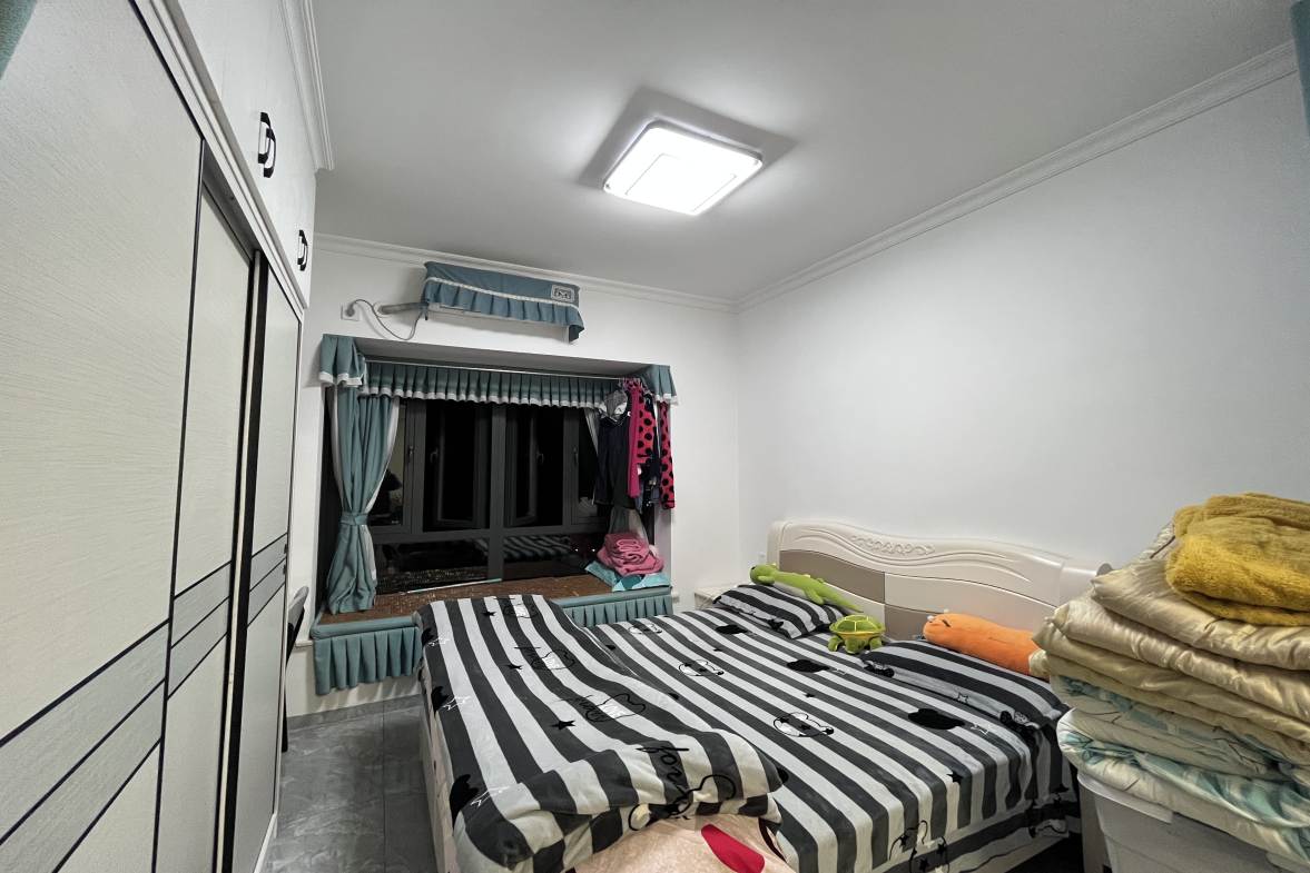 恒大绿洲  1室1厅1卫   1500.00元/月室内图