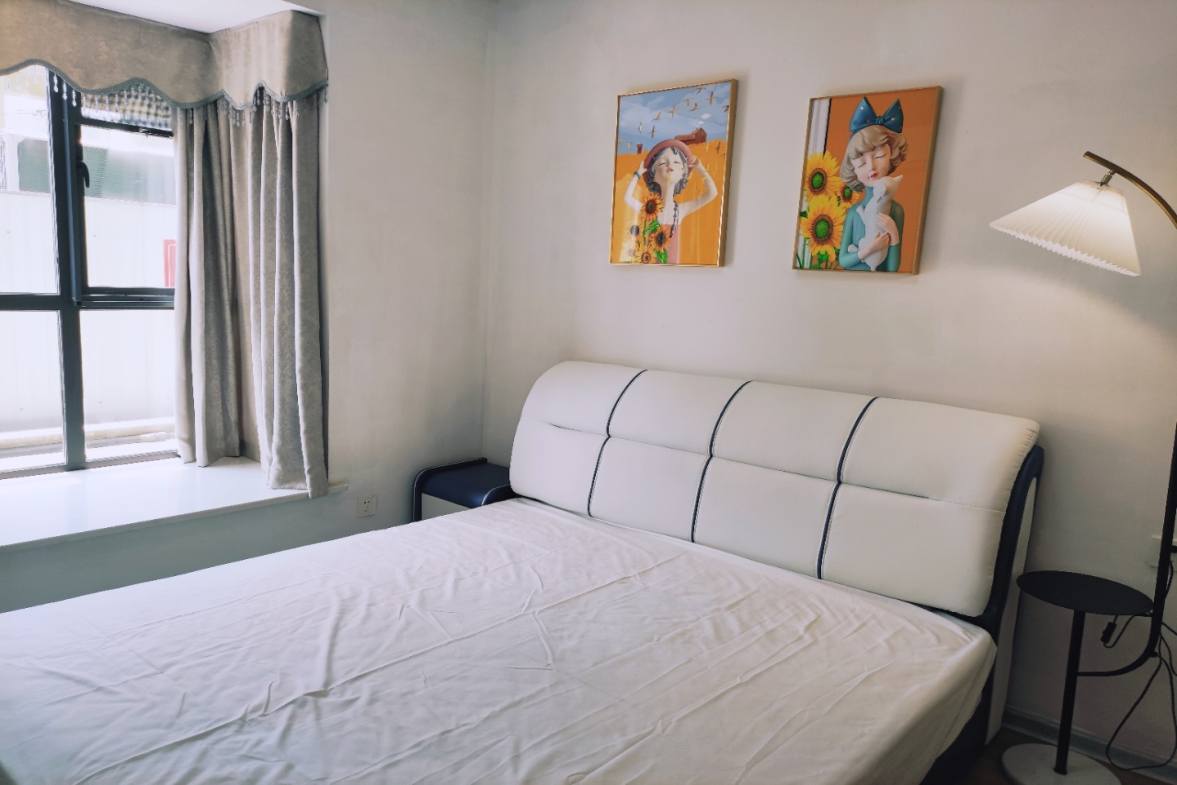 经泽新街坊 1室1厅1卫 1500.00元/月 经泽新街坊 1室1厅1卫 1500.00元/月室内图