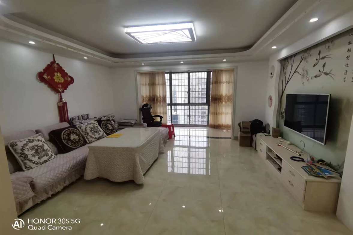 树鑫城市花园  3室2厅2卫   2000.00元/月室内图