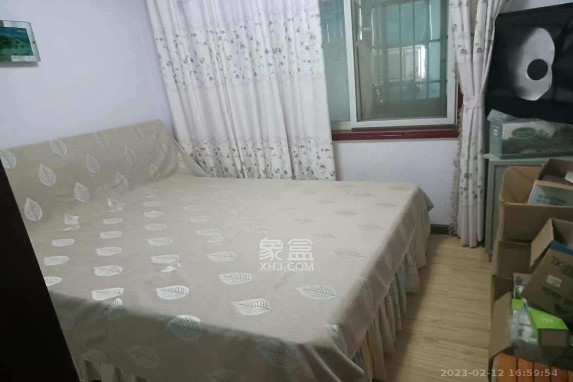 开源鑫苑  3室2厅1卫   2000.00元/月室内图