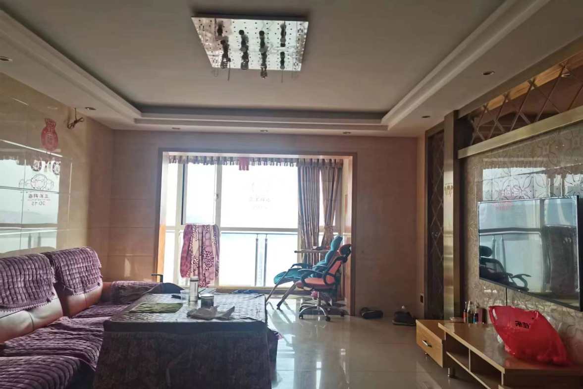 建设鑫苑  4室2厅2卫    99.8万室内图1