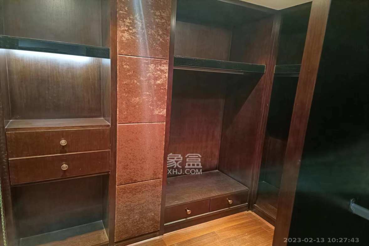博林金谷  4室2厅3卫    3800.0元/月室内图