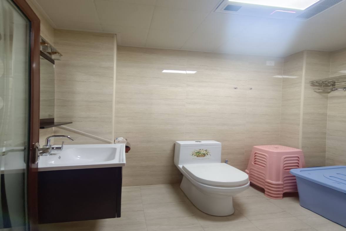 仁济新村 4室2厅2卫 3800.00元/月 仁济新村 4室2厅2卫 3800.00元/月室内图