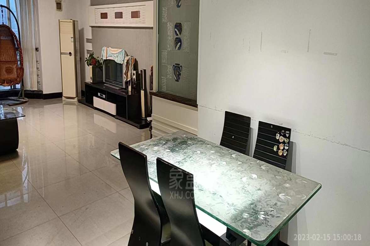 耀华大厦 4室2厅1卫 2800.00元/月 耀华大厦 4室2厅1卫 2800.00元/月室内图