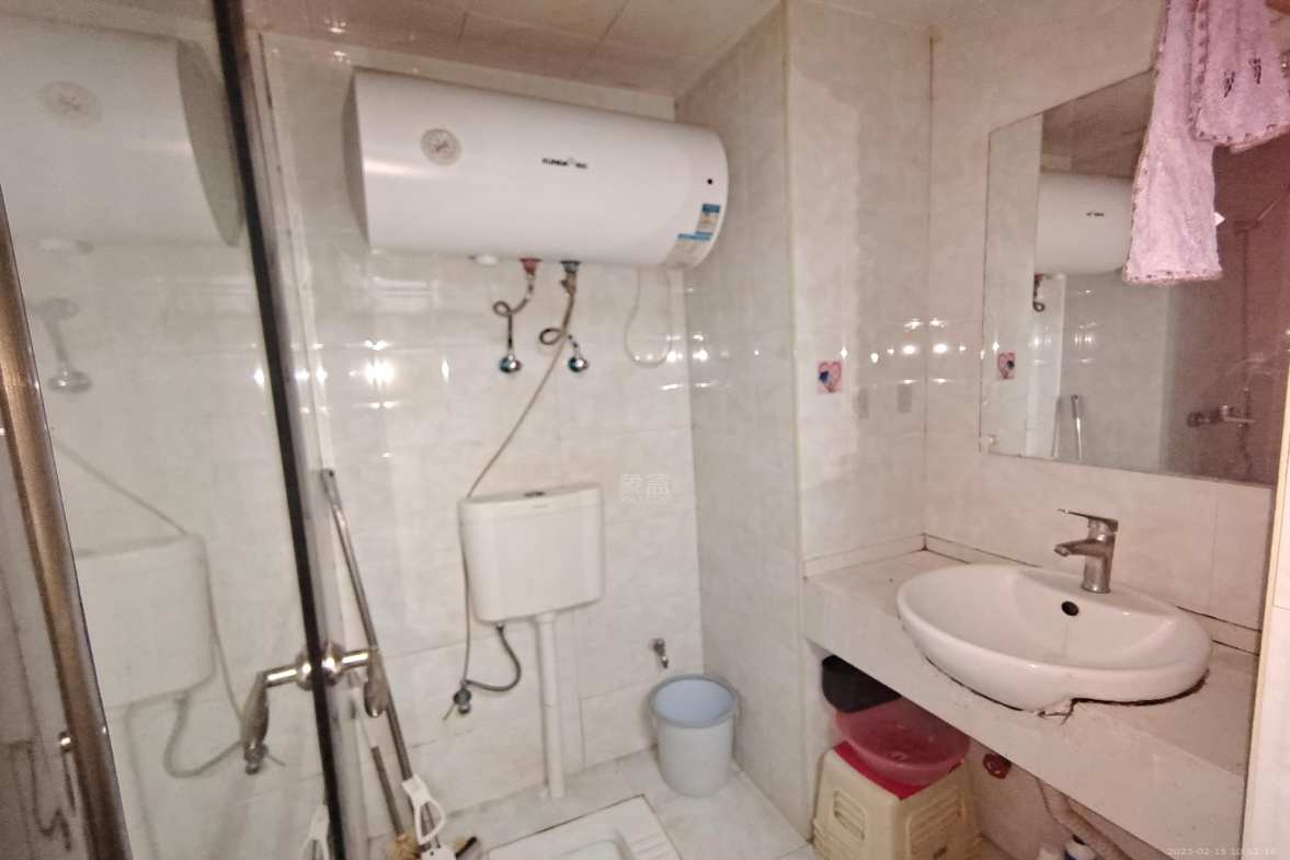 新桂公馆  1室0厅1卫   1100.00元/月室内图