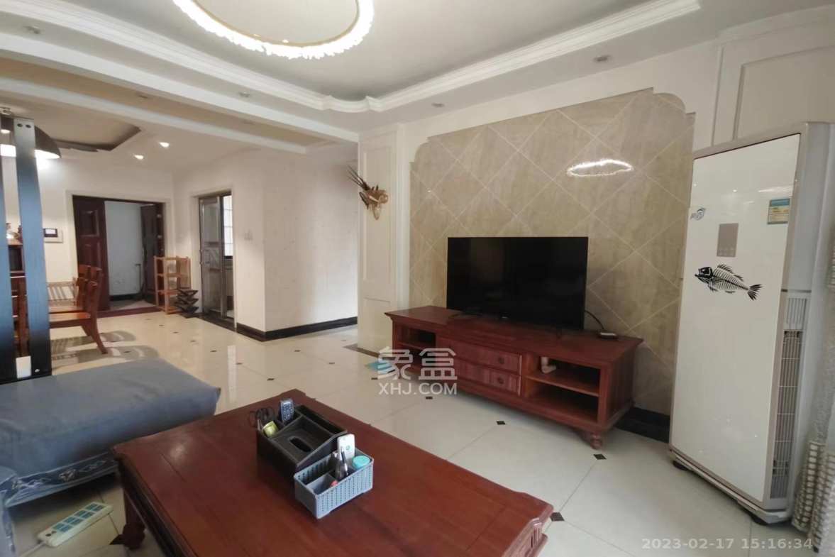 圆梦康乐城  3室2厅1卫   2300.00元/月室内图