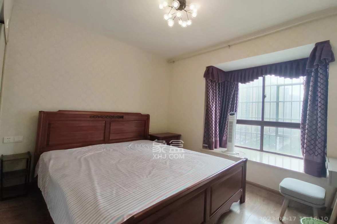 圆梦康乐城  3室2厅1卫   2300.00元/月室内图