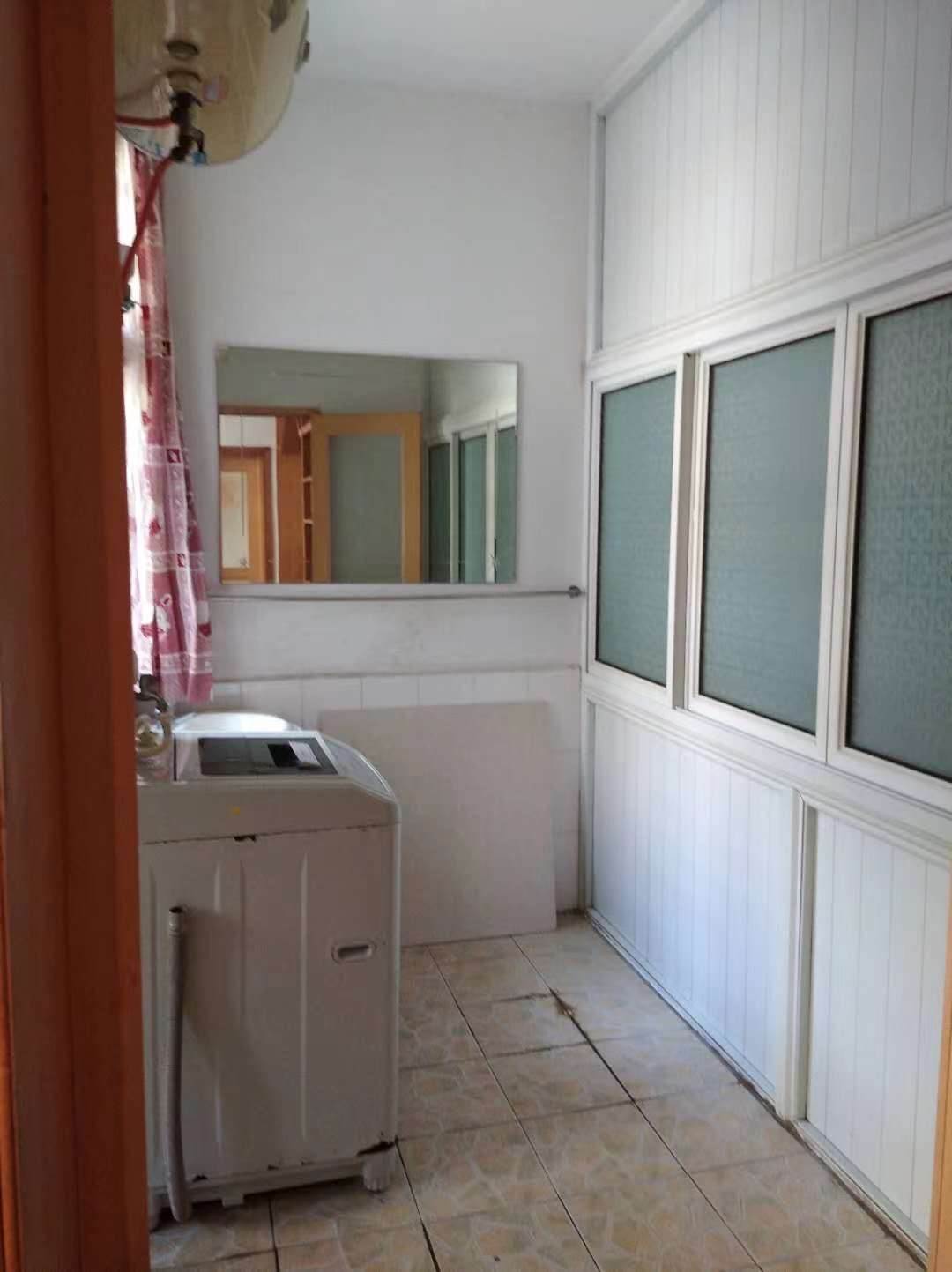 月塘生活小区  0室0厅0卫   1000.00元/月 月塘生活小区  0室0厅0卫   1000.00元/月户型图