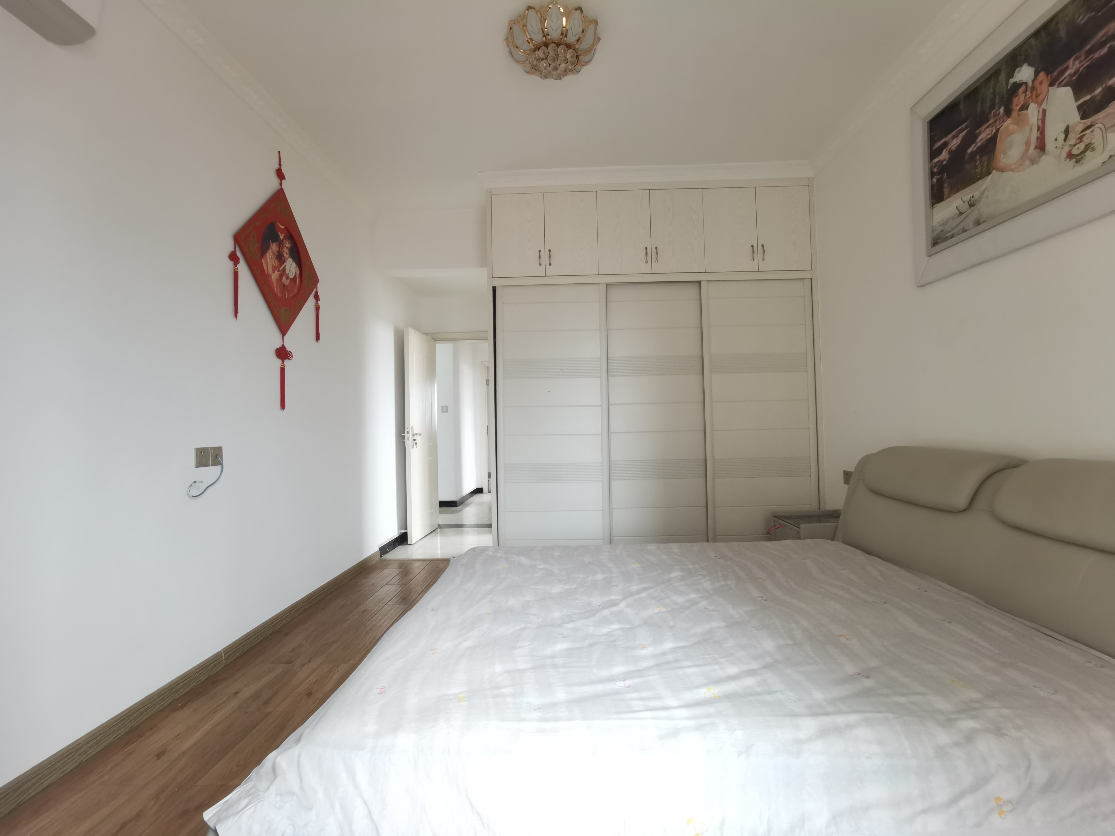 天地人和  3室2厅1卫   69.80万