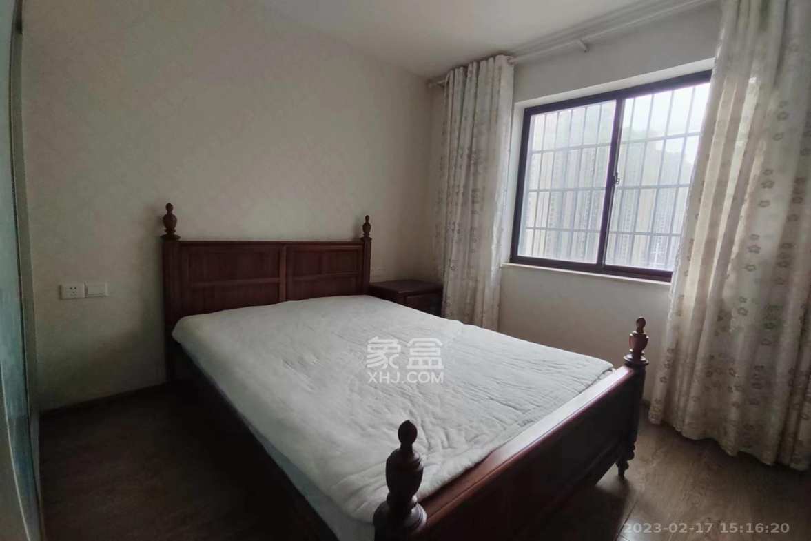 圆梦康乐城  3室2厅1卫   2300.00元/月室内图