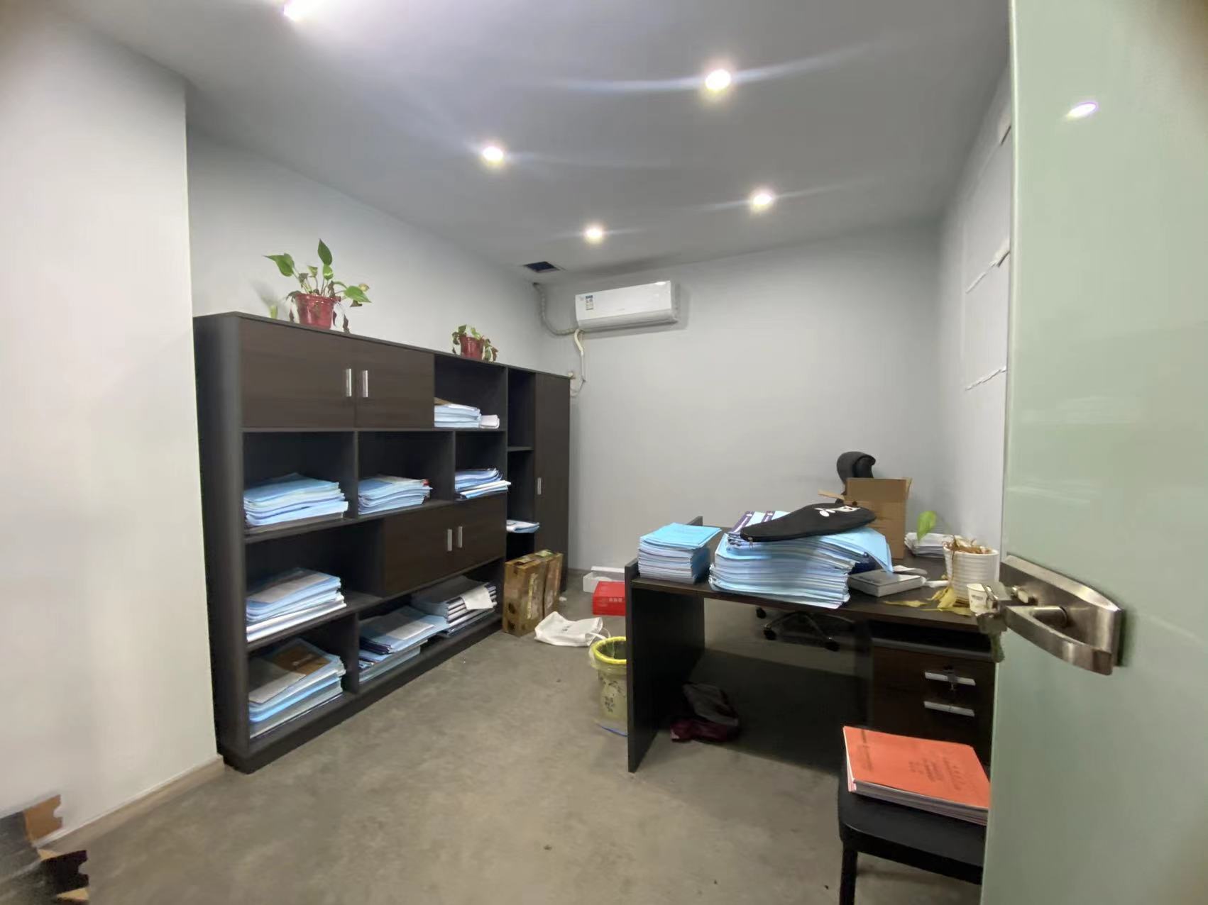 太古城   338.0㎡      13000.0元/月室内图