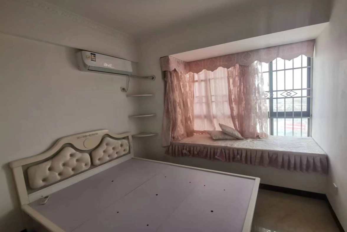 润稷七里桥堡  3室1厅2卫   2200.00元/月 润稷七里桥堡  3室1厅2卫   2200.00元/月室内图