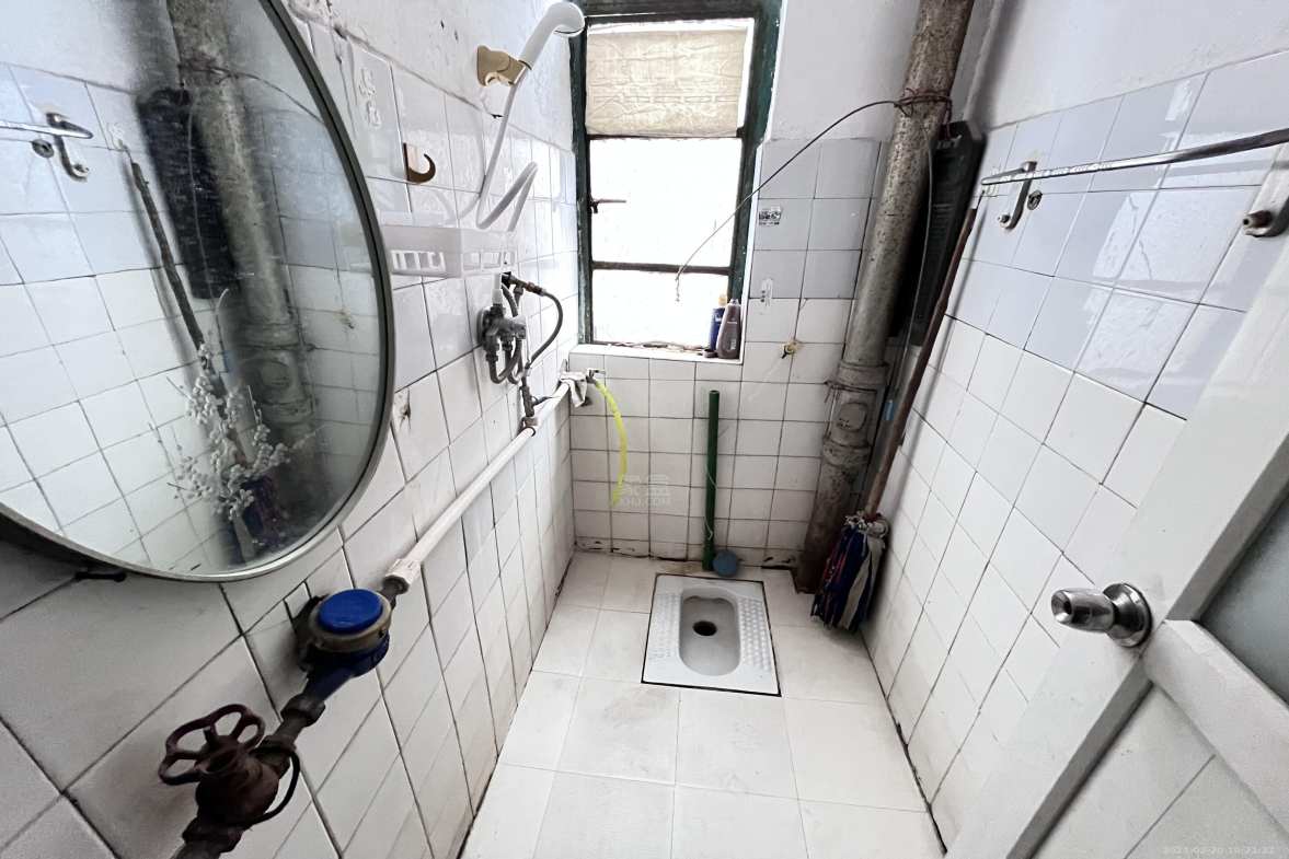 沿江路散盘  2室1厅1卫   1200.00元/月 沿江路散盘  2室1厅1卫   1200.00元/月室内图