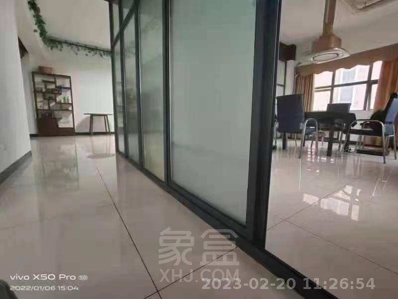 华晨御园  2室1厅1卫   3400.00元/月室内图1