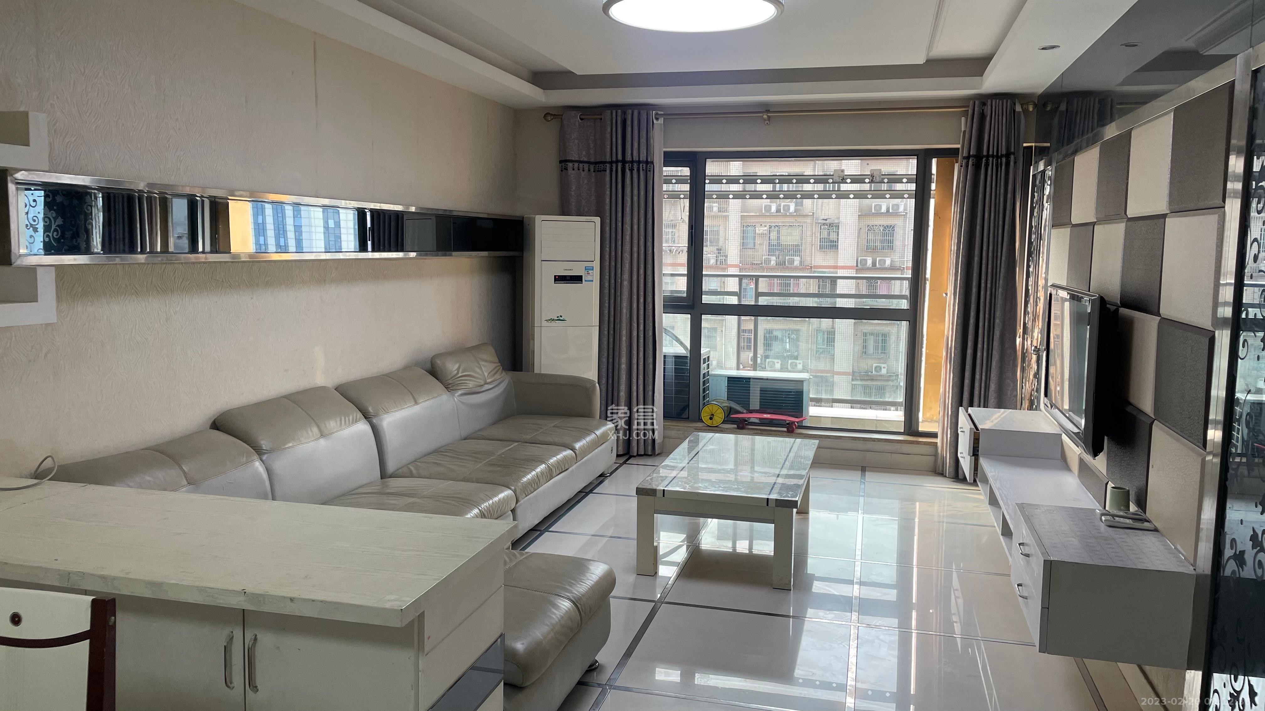 金烨融府 2室2厅1卫 3300.0元/月