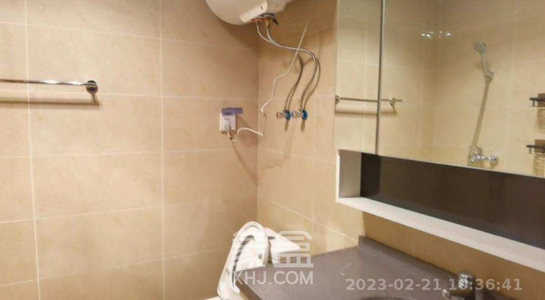 荣泰广场 1室1厅1卫 2500.0元/月 荣泰广场 1室1厅1卫 2500.0元/月室内图